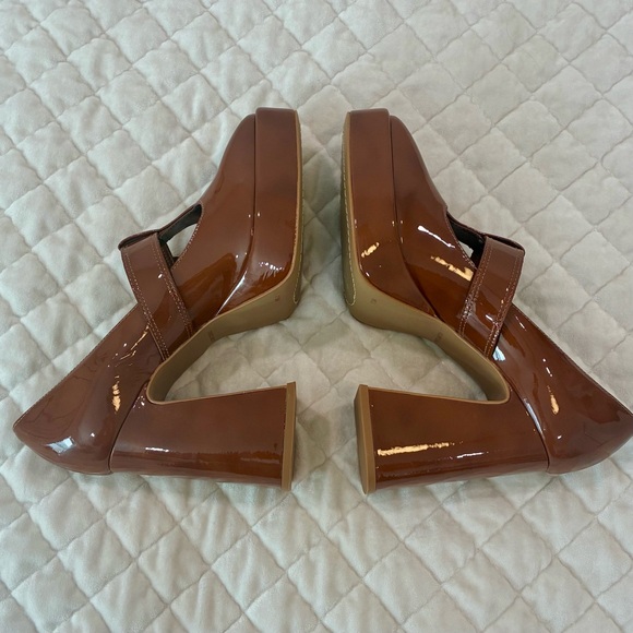 Vince Camuto Marocean Brown Patent Leather Platform Mary Jane Heels 7.5 New - Picture 6 of 11